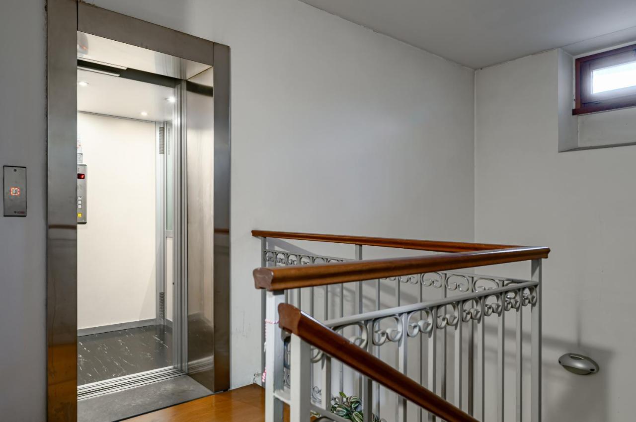 Arno River Quiet Apartment Флоренция Экстерьер фото